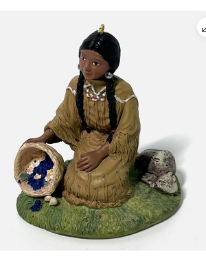 <font face="arial" size="2"><b>2002 Kaya - American Girls Collection</b><br>2002 Hallmark Keepsake Ornament <br><i> (Scroll down for additional details) </i> </font> 